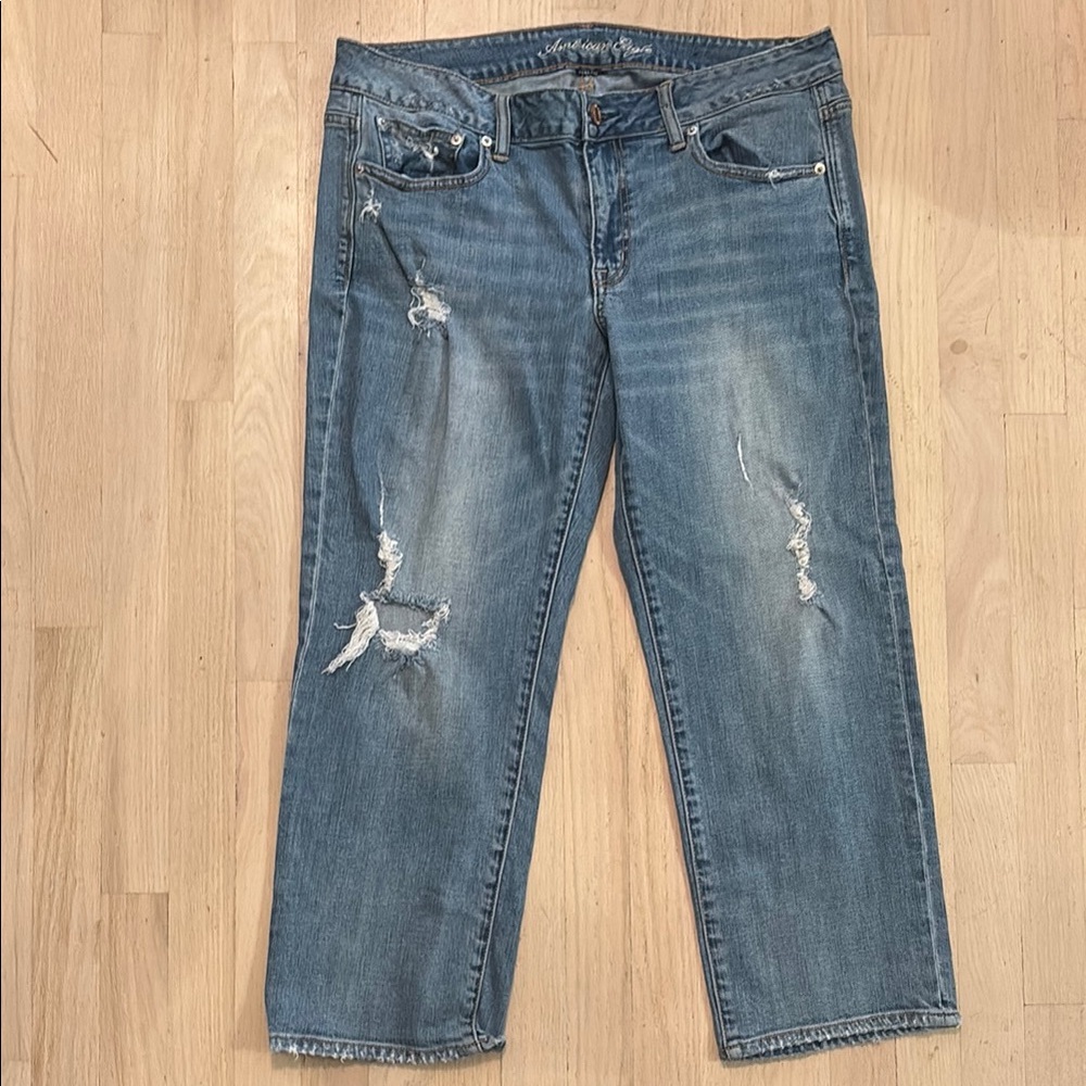 American Eagle Outfitters Boy Fit Distressed Denim Jeans size 12
